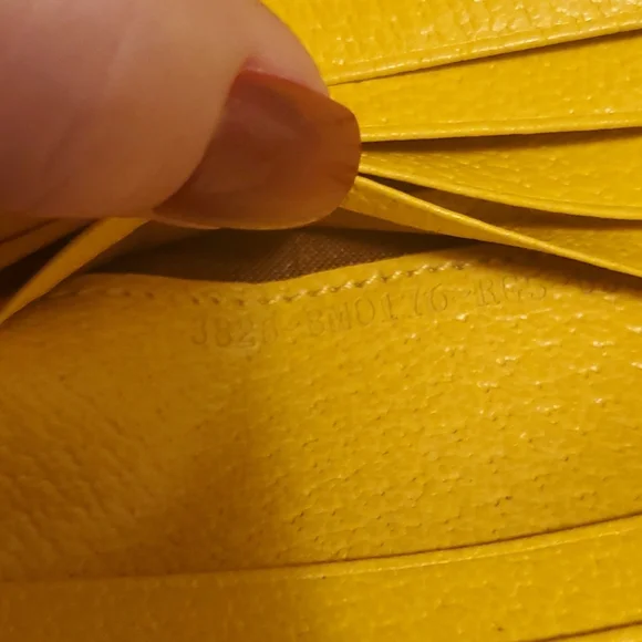 Fendi Monogram Limited Edition Wallet - Picture 11 of 16